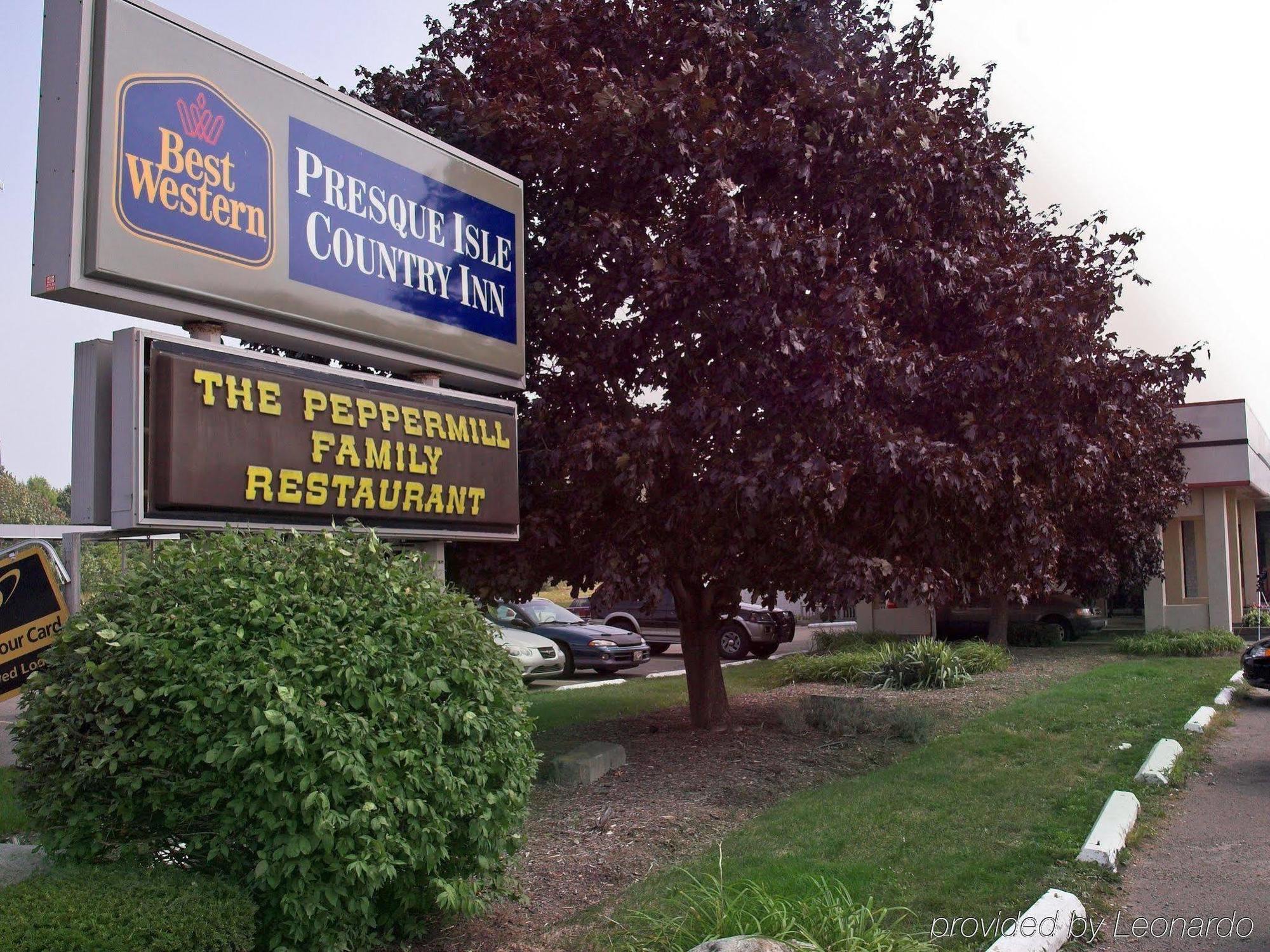 Quality Inn & Suites Fairview  Buitenkant foto