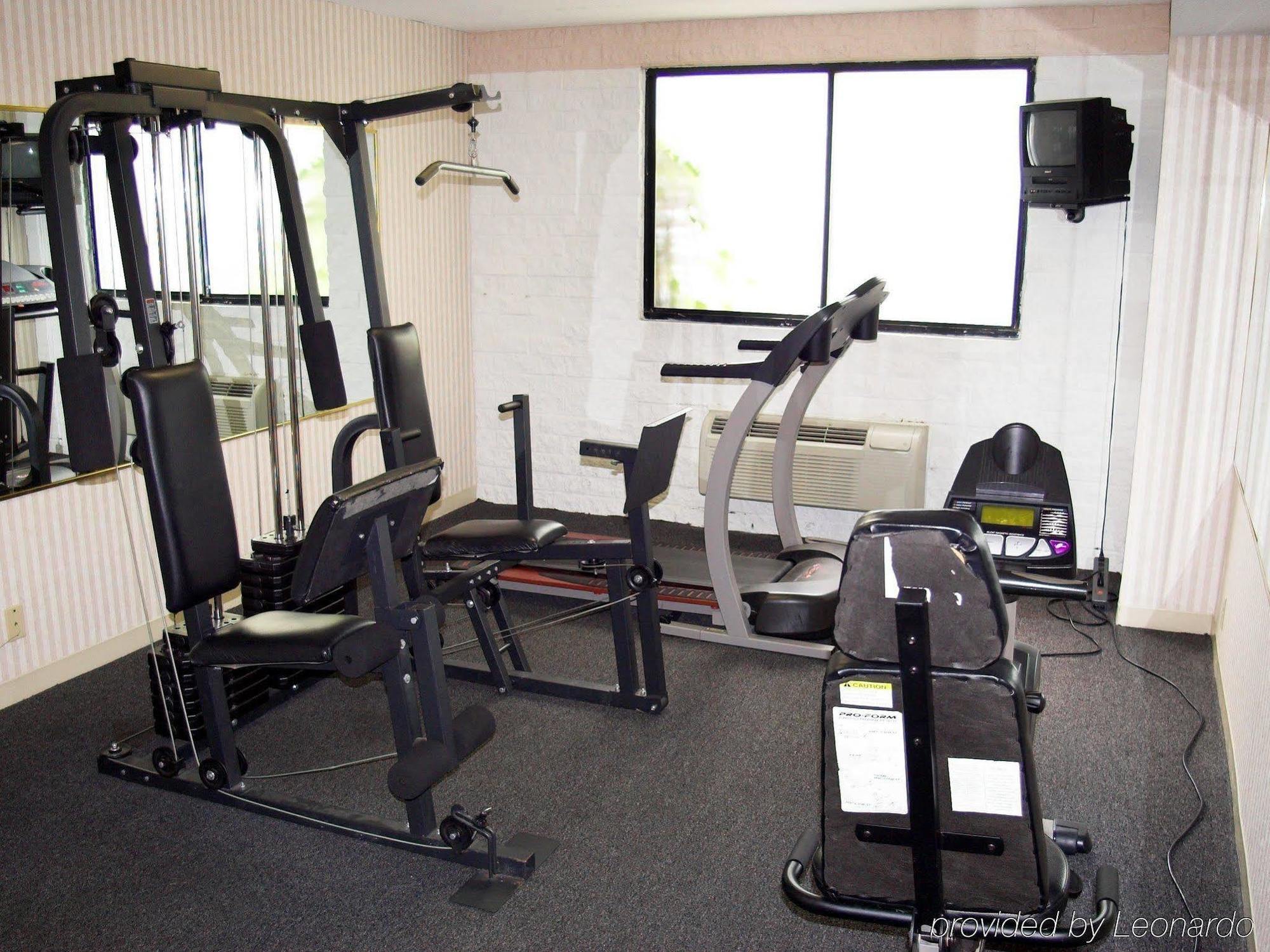 Quality Inn & Suites Fairview  Buitenkant foto